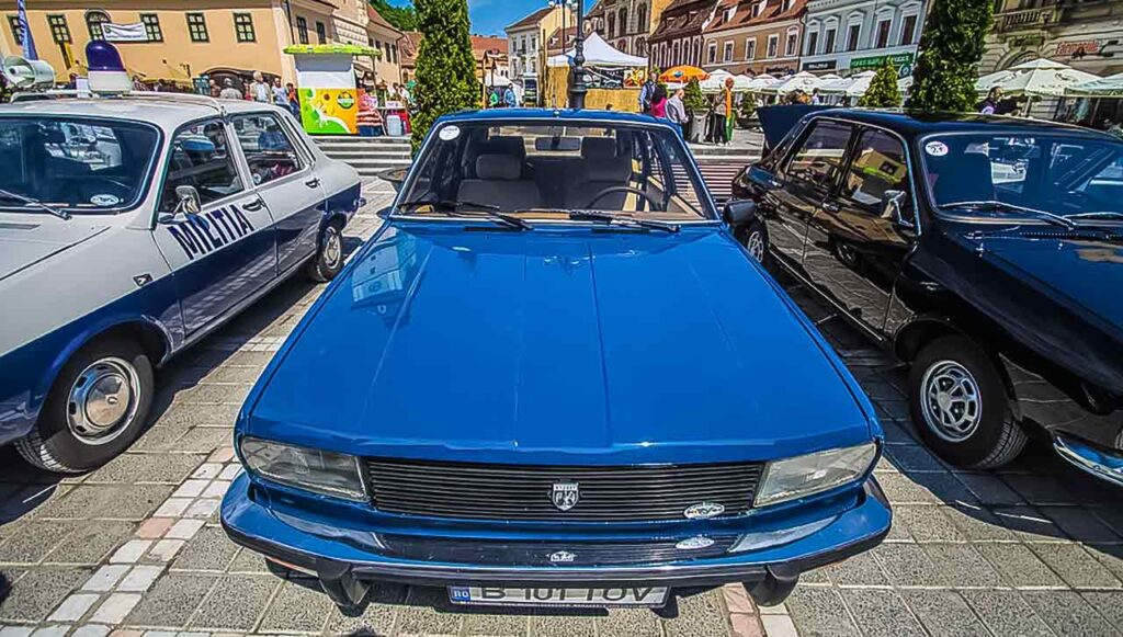 DACIA 2000