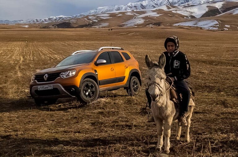 kirgizja-renault-duster-1